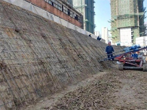 武宣建筑边坡支护